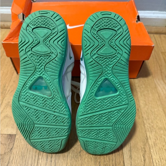 Nike LeBron XI Easters - Picture 4 of 6